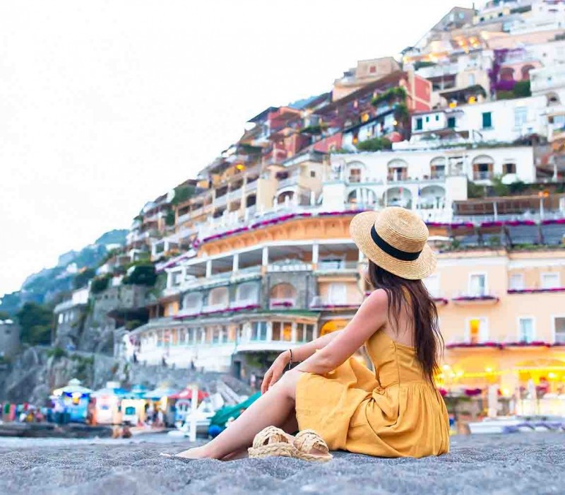 What to see in Positano: between nature and stores